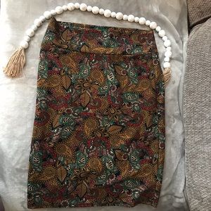 3/$20 LulaRoe Printed Stretchy Pencil Skirt, Large